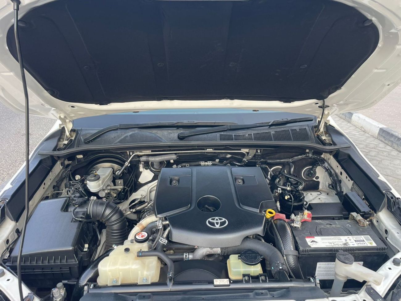 Toyota Hilux Toyota Hilux D4D Engine 2.8 Diesel Transmission colour white Automatic Interior Black D4D 4DOOR 5sea