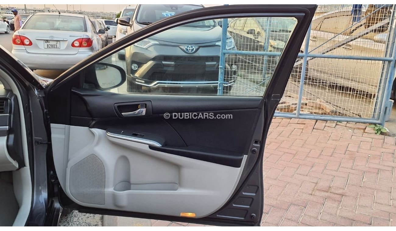 Toyota Camry TOYOTA CAMRY HYBRID