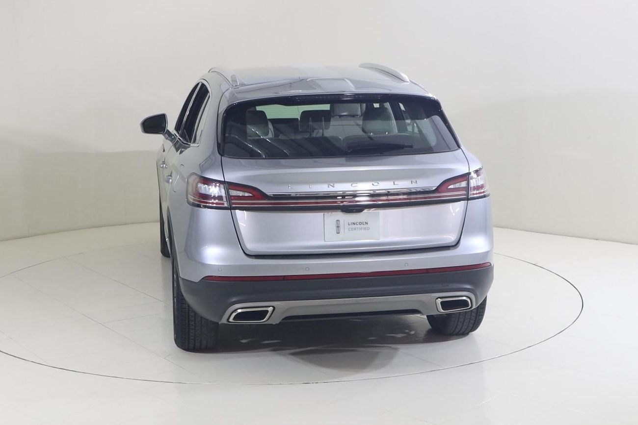 لينكولن ناوتيلوس PREMIERE Std 2.0L
