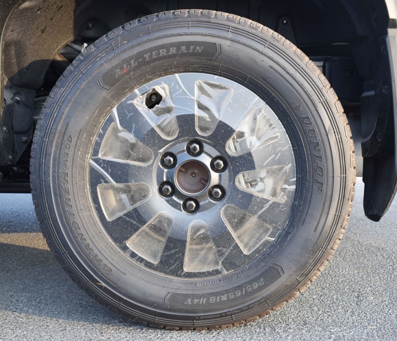 تويوتا برادو Adventure Dual Tone 2.4T