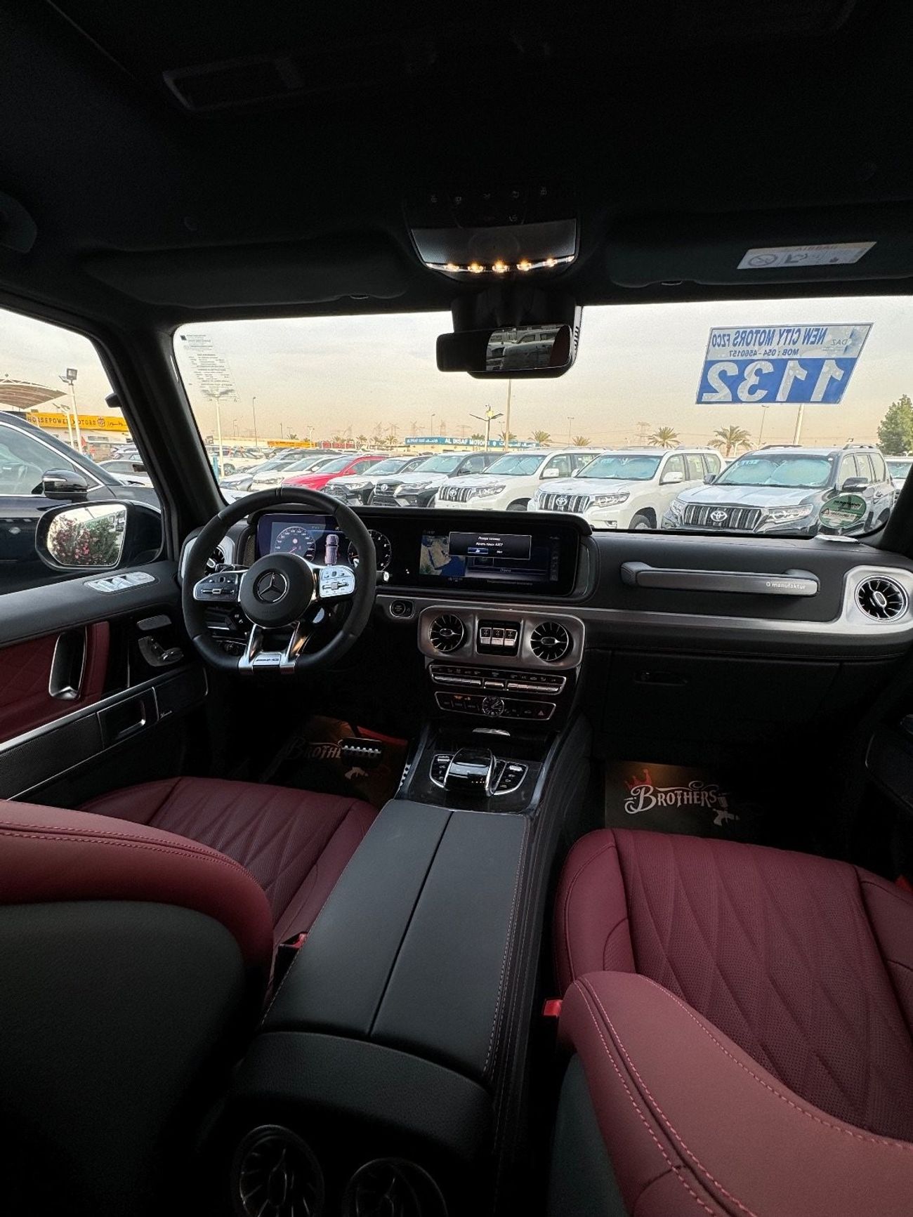 Mercedes-Benz G 63 AMG Mercedes Benz G63 AMG 4.0 V8 Engine China blue Interior Red 2023