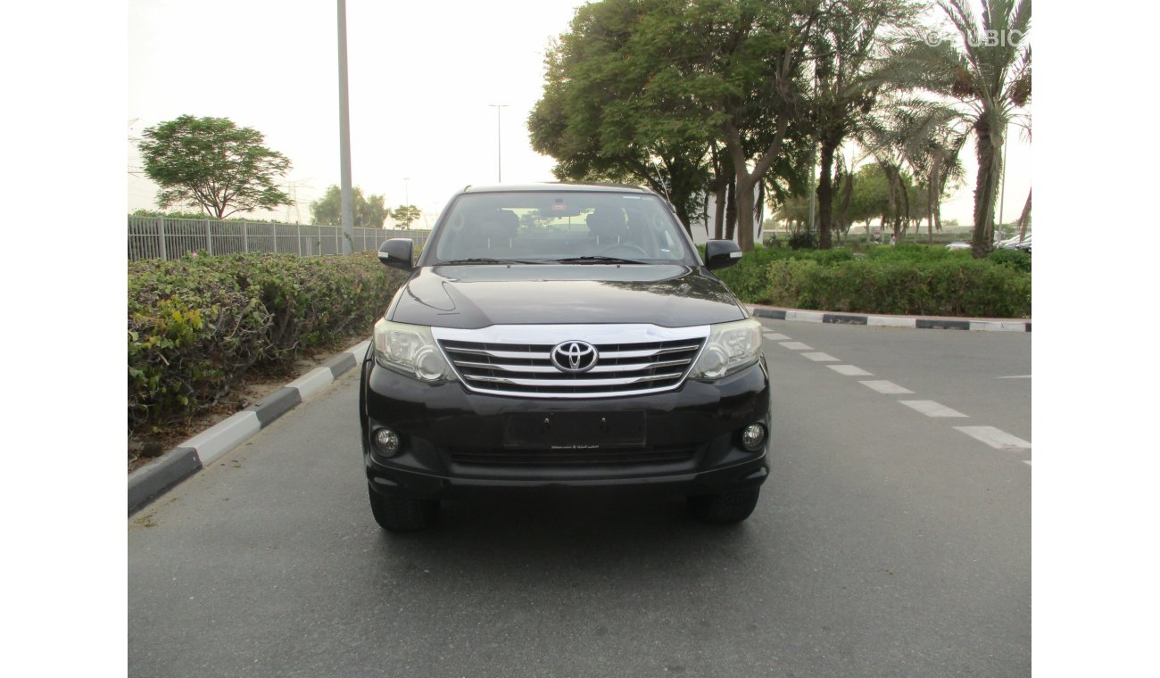 Toyota Fortuner 2.7 gulf 2012 full automatic 4 cylinder 4x4