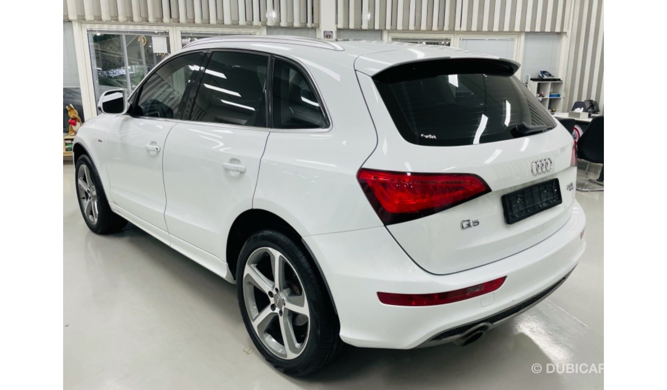 Audi Q5 Q5 .. GCC .. S line .. Top Range .. Perfect Condition