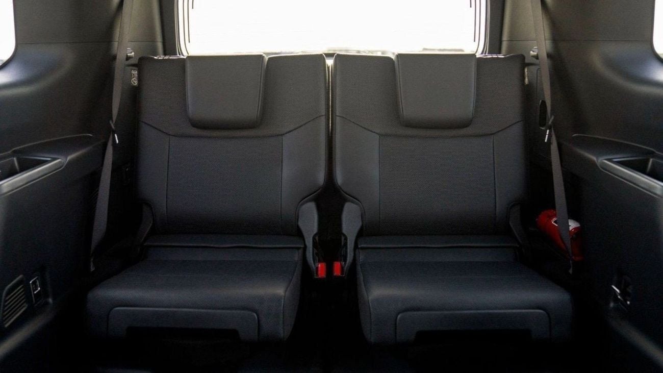 Toyota Prado TOYOTA PRADO 250 2.4P AT FIRST EDITION MY2024 – WHITE