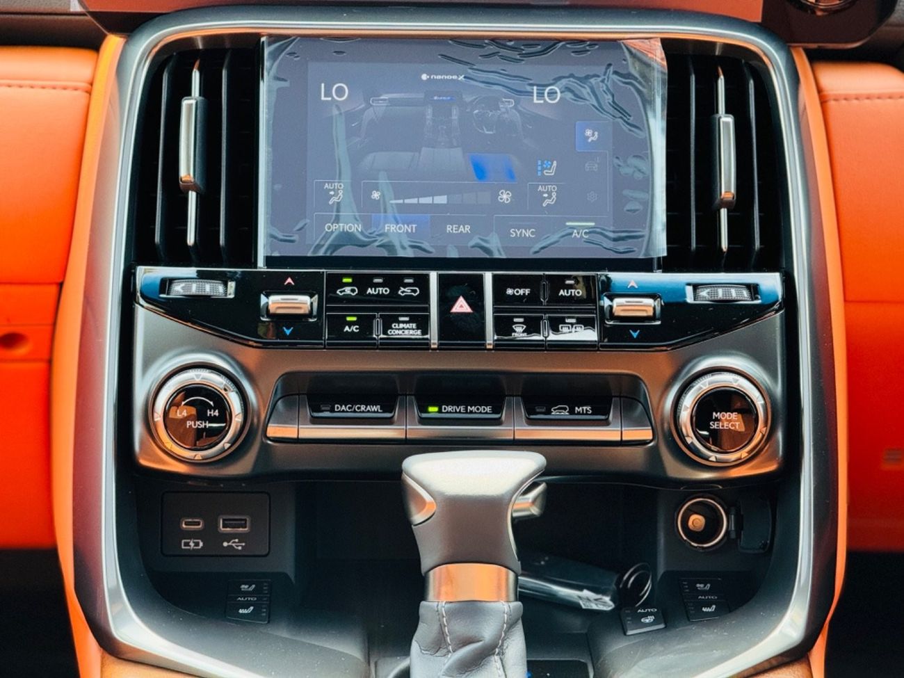 Lexus LX 600 Lexus lx600 VIP edition