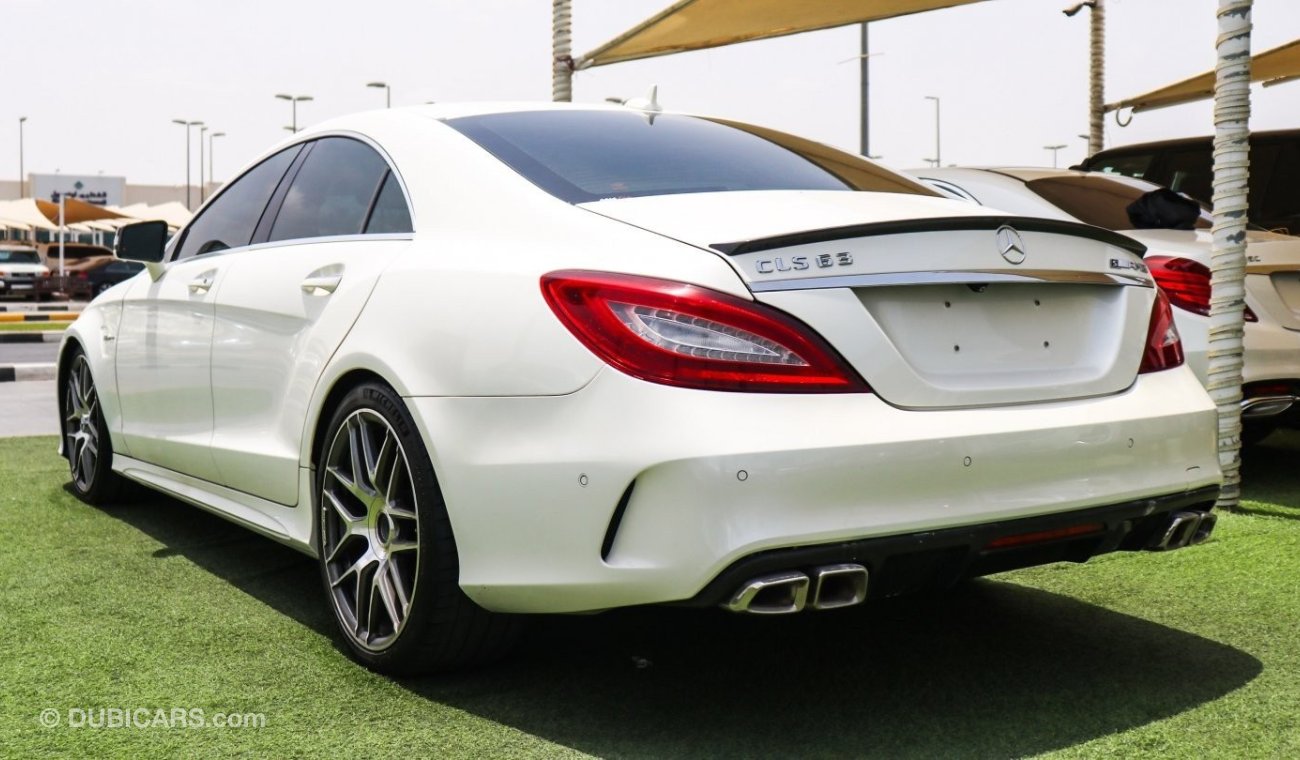 Mercedes-Benz CLS 350 gcc orginal kit CLS 63 top opition