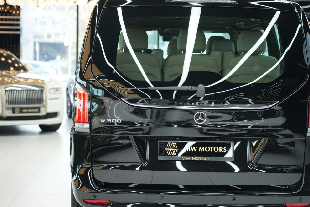 مرسيدس بنز V 300 Mercede-Benz V 300 AVANTGARDE | 2026 GCC 0km | Agency Warranty | 360 View | 64 colors Ambeint Lights