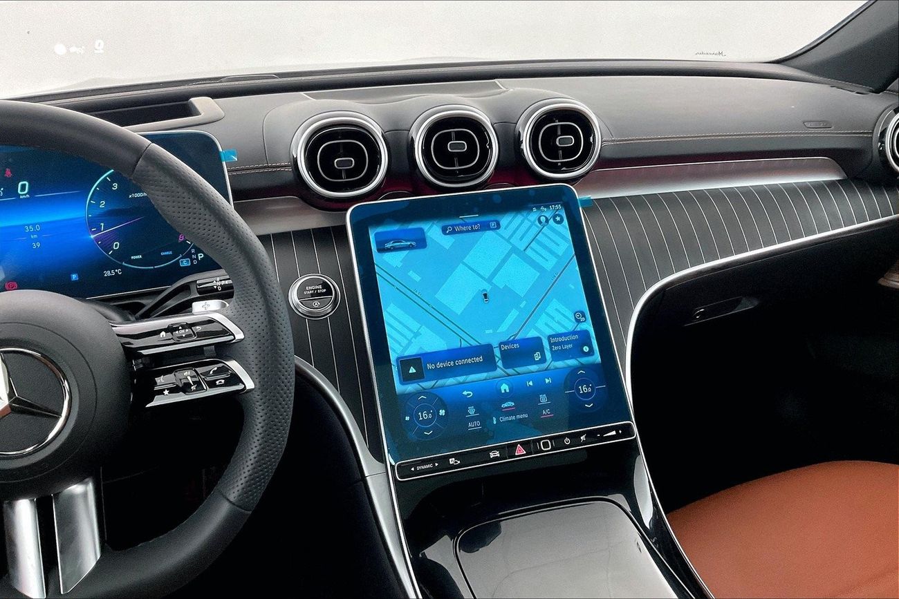 مرسيدس بنز C 200 Premium + (AMG Line) | سنة ضمان مجانية | خالية من أضرار الفيضانات