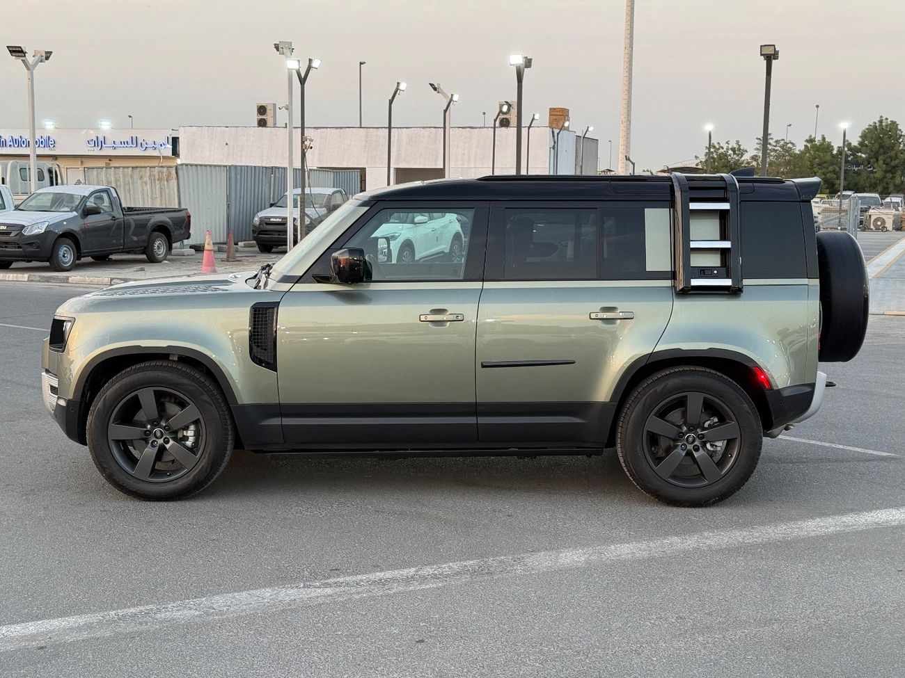 Land Rover Defender 110 P300 2.0L 2025 LAND ROVER DEFENDER 4x4 FULL OPTIONS IMPORTED FROM USA