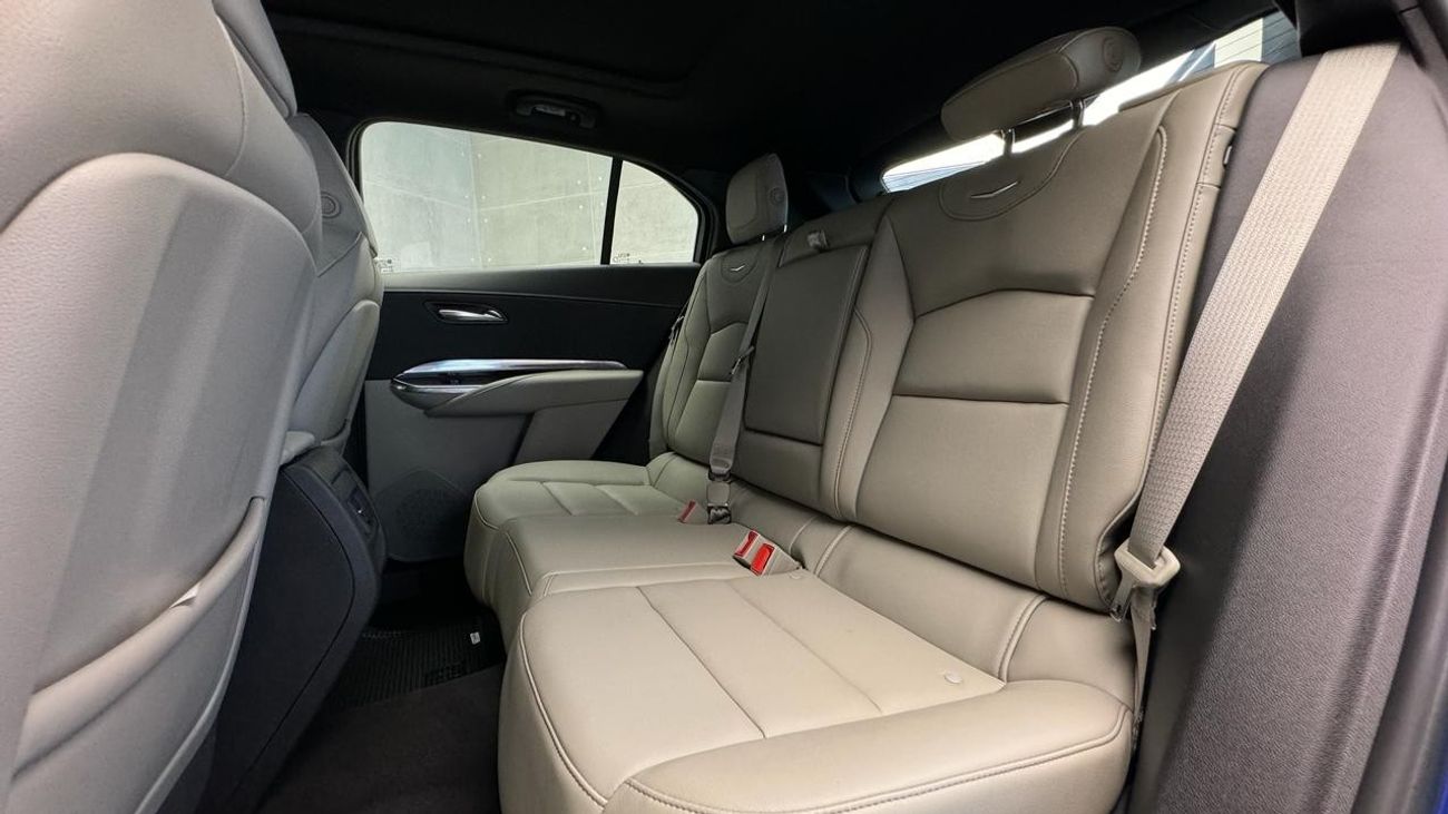 كاديلاك XT4 Cadillac xt4 Gcc warranty