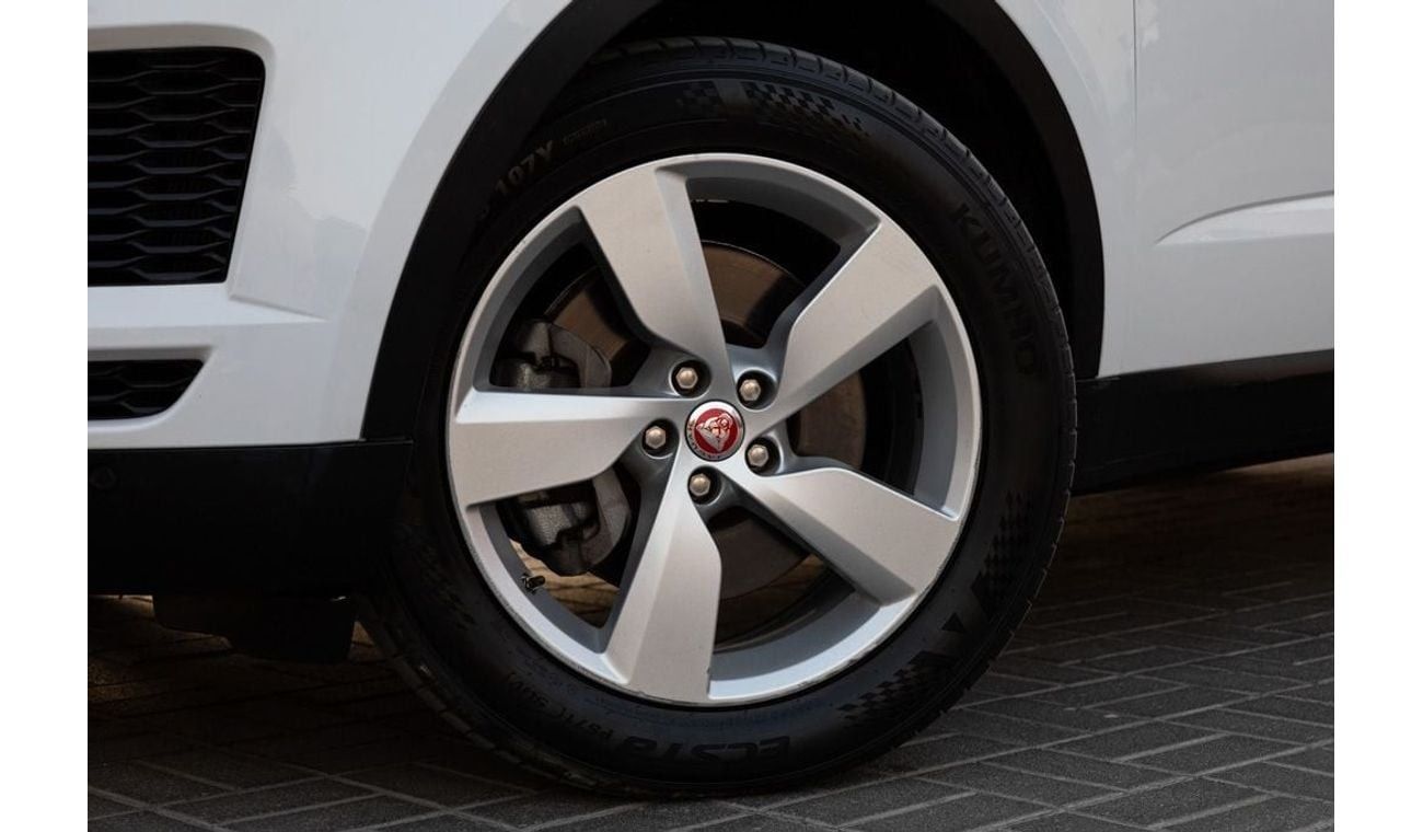 Jaguar E Pace SE P200 2.0L Jaguar E-pace P-200 S 2019 GCC under Warranty with Flexible Down-Payment.