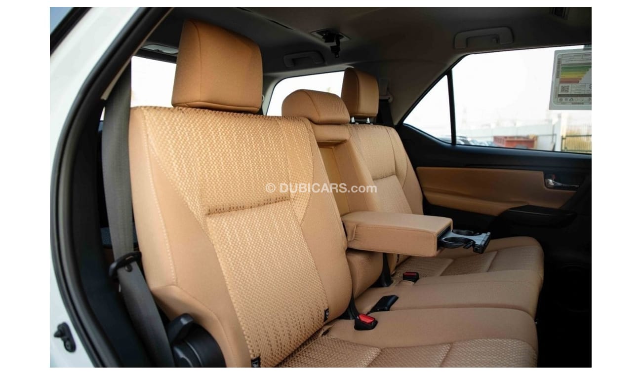 Toyota Fortuner 2023 Toyota Fortuner 2.7 EXR P AT - Pearl White inside Beige | Export Only