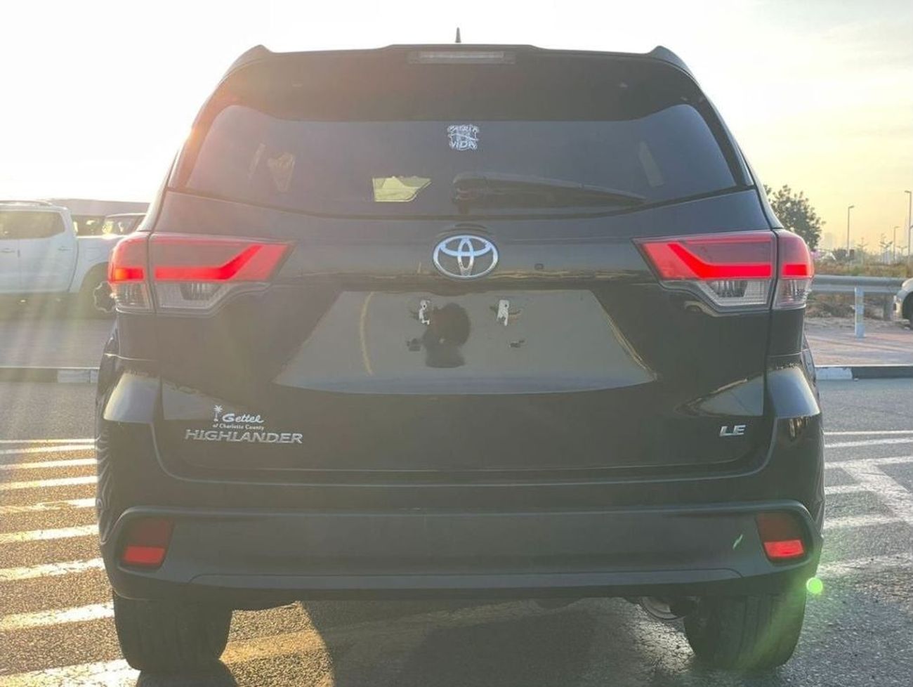 تويوتا هايلاندر 2019 Toyota Highlander LE+ 3.5L V6 MidOption 7 Leather Seats - Electric Seat & Trunk Auto