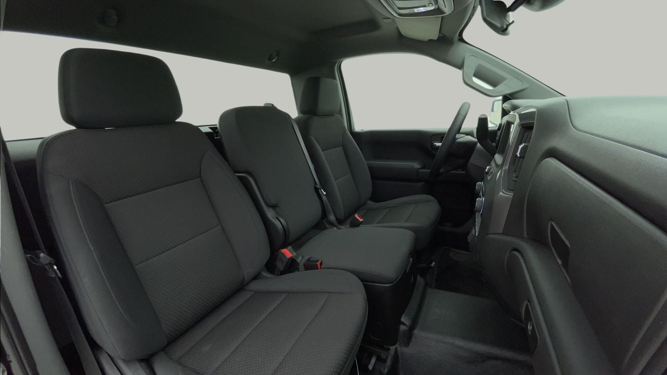 شيفروليه سيلفارادو 1500 CREW CAB LTZ كارس24 هي سوق ضخم للسيارات المستعملة موثوق ومضمون ٪كارس24 هي سوق ضخم للسيارات المستعملة موثوق ومضمون