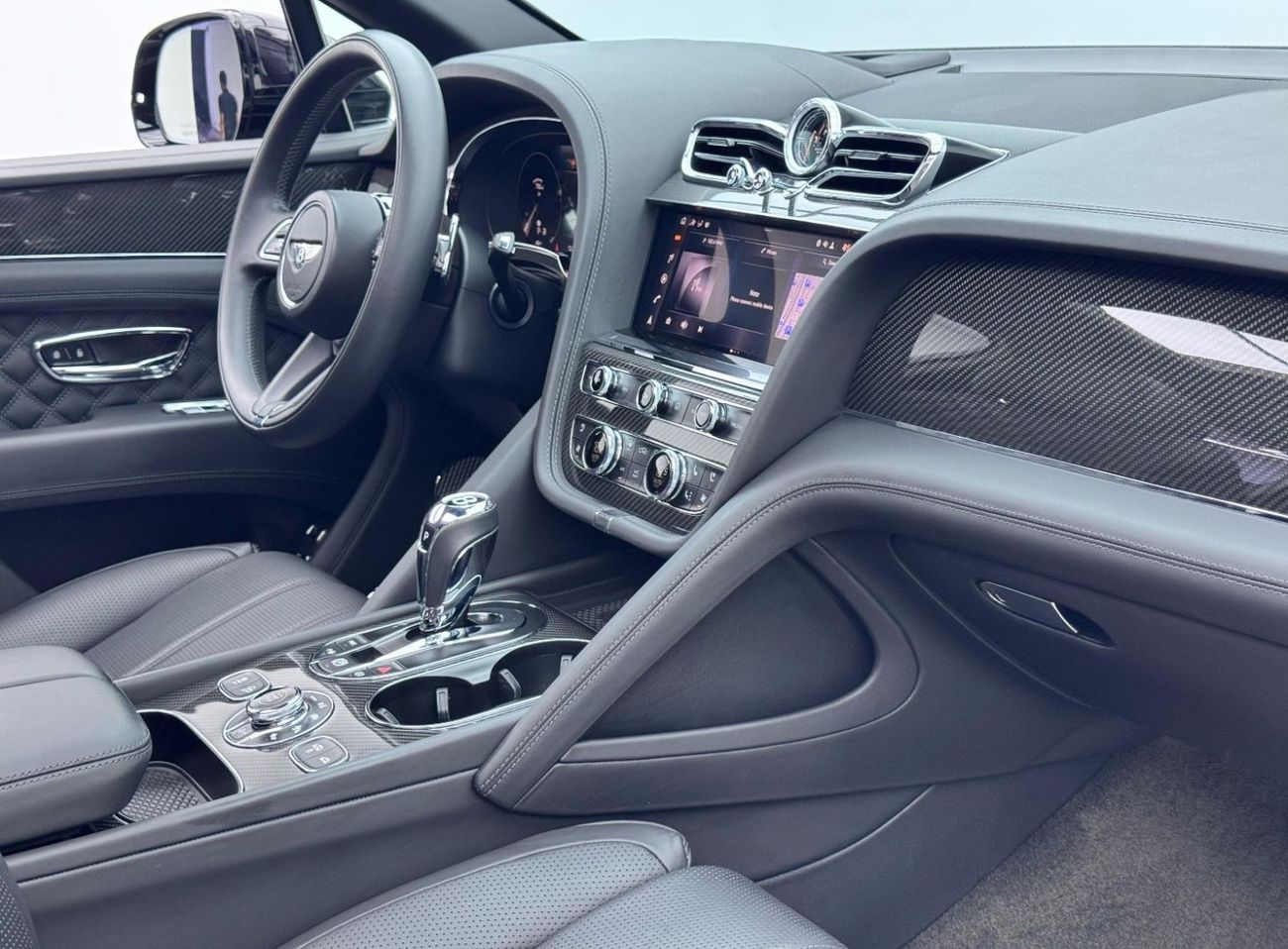 Bentley Bentayga 2021 Bentley Bentyaga First Edition V8, 2026 Bentley Warranty + Service Pack, Full Option, GCC