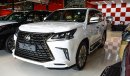 Lexus LX 570 Black Edition S