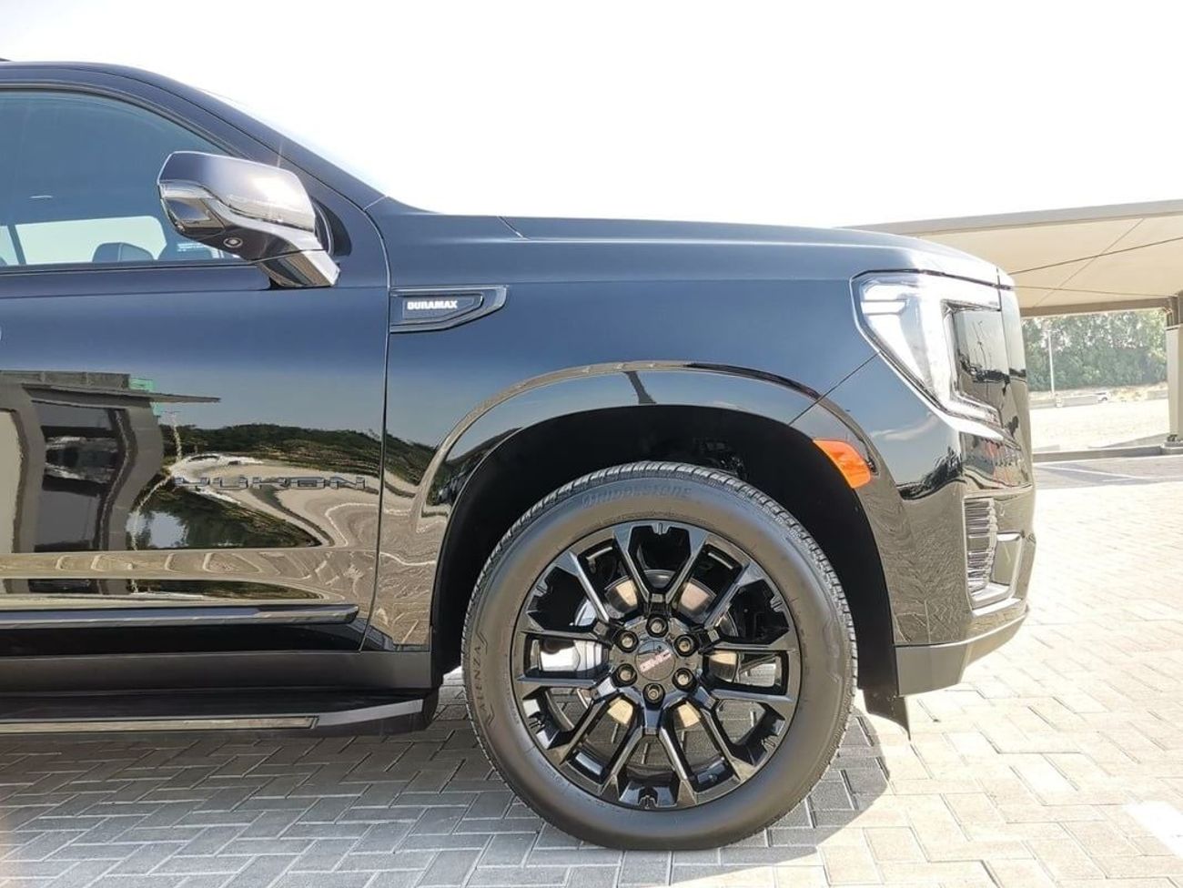 GMC Yukon GMC Yukon SLT Diesel - 2023 - Black