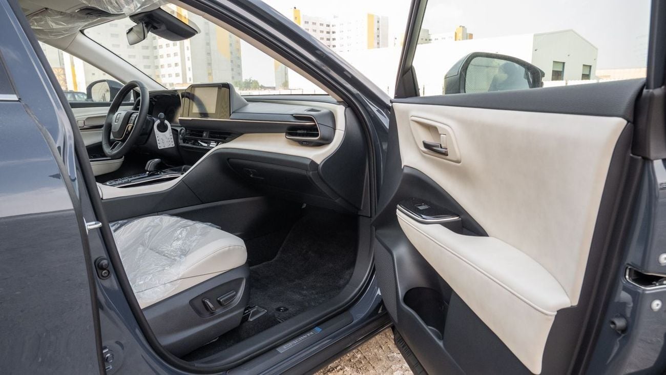 تويوتا كراون PLATINUM TOYOTA CROWN 2.5 MID HEV -2026YM