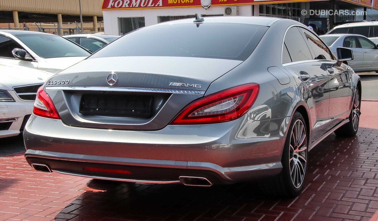 مرسيدس بنز CLS 500