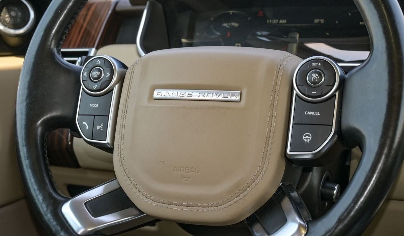 لاند روفر رينج روفر Perfect Condition Range Rover Vogue HSE - 2016 Low Mileage