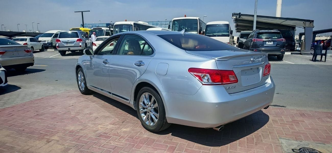 لكزس ES 350 BASE