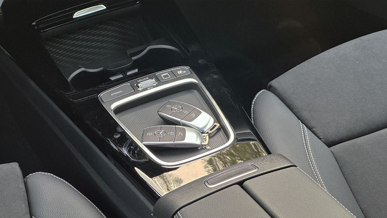 Mercedes-Benz CLA 200 2026 Full options AMG Package 0 km Agency Warranty