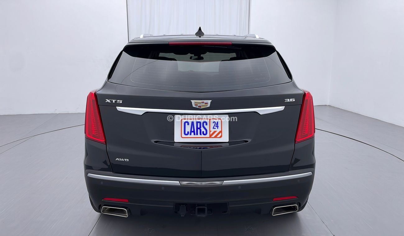 Used Cadillac XT5 LUXURY AWD 3.6 Under Warranty Inspected on 150