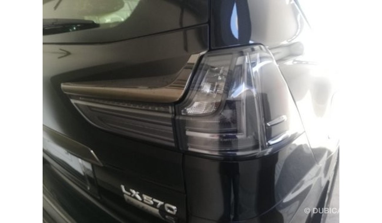 لكزس LX 570 Black Edition S