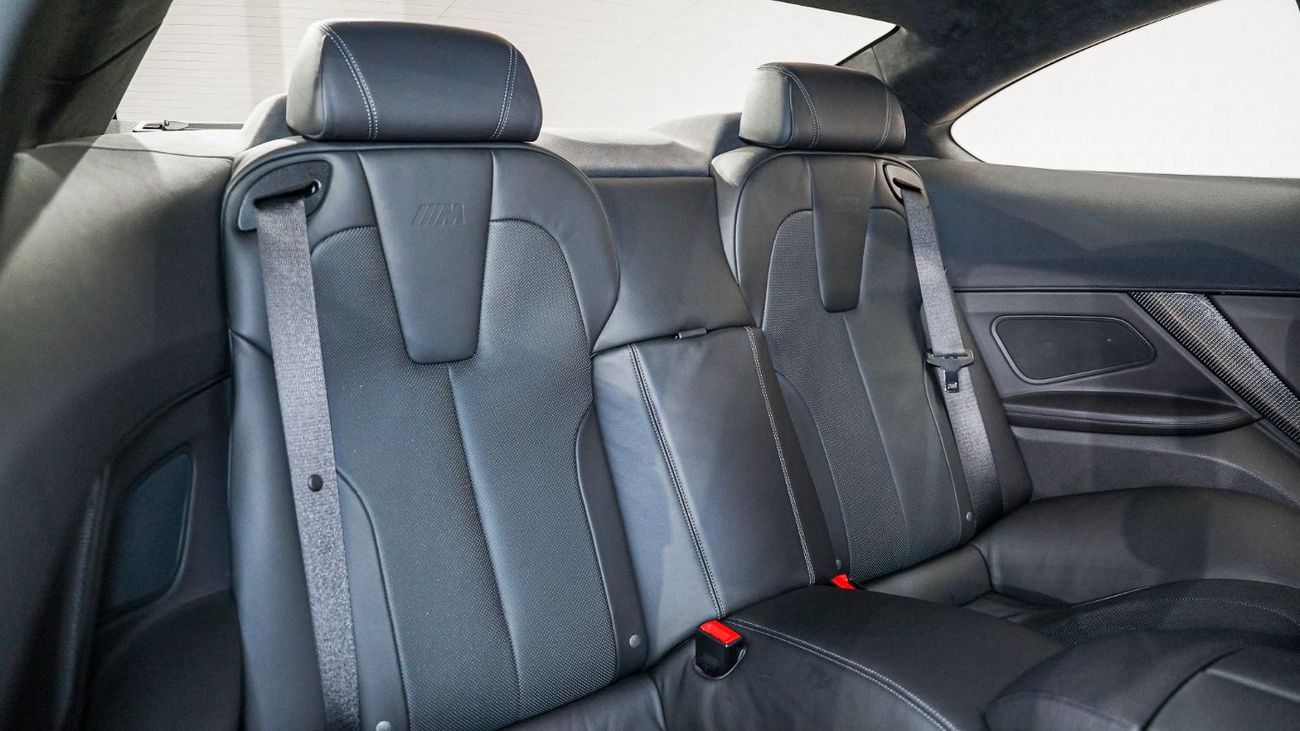 بي أم دبليو M6 Coupe - AED 6,760 P/M - 2 Years Warranty