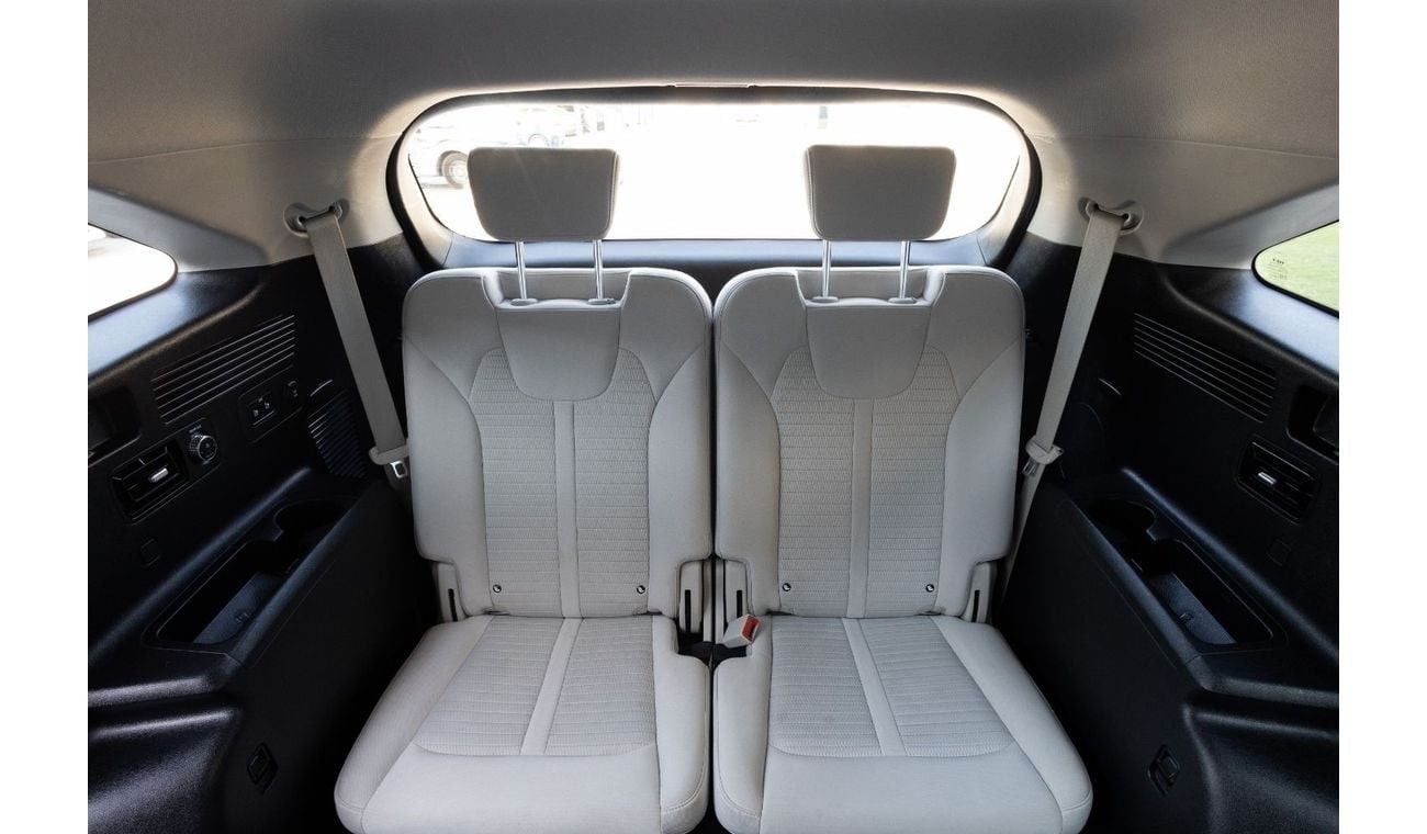 Kia Sorento Base 2.4L FWD Kia Sorento 2023 GCC under Agency Warranty with Flexible Down-Payment.