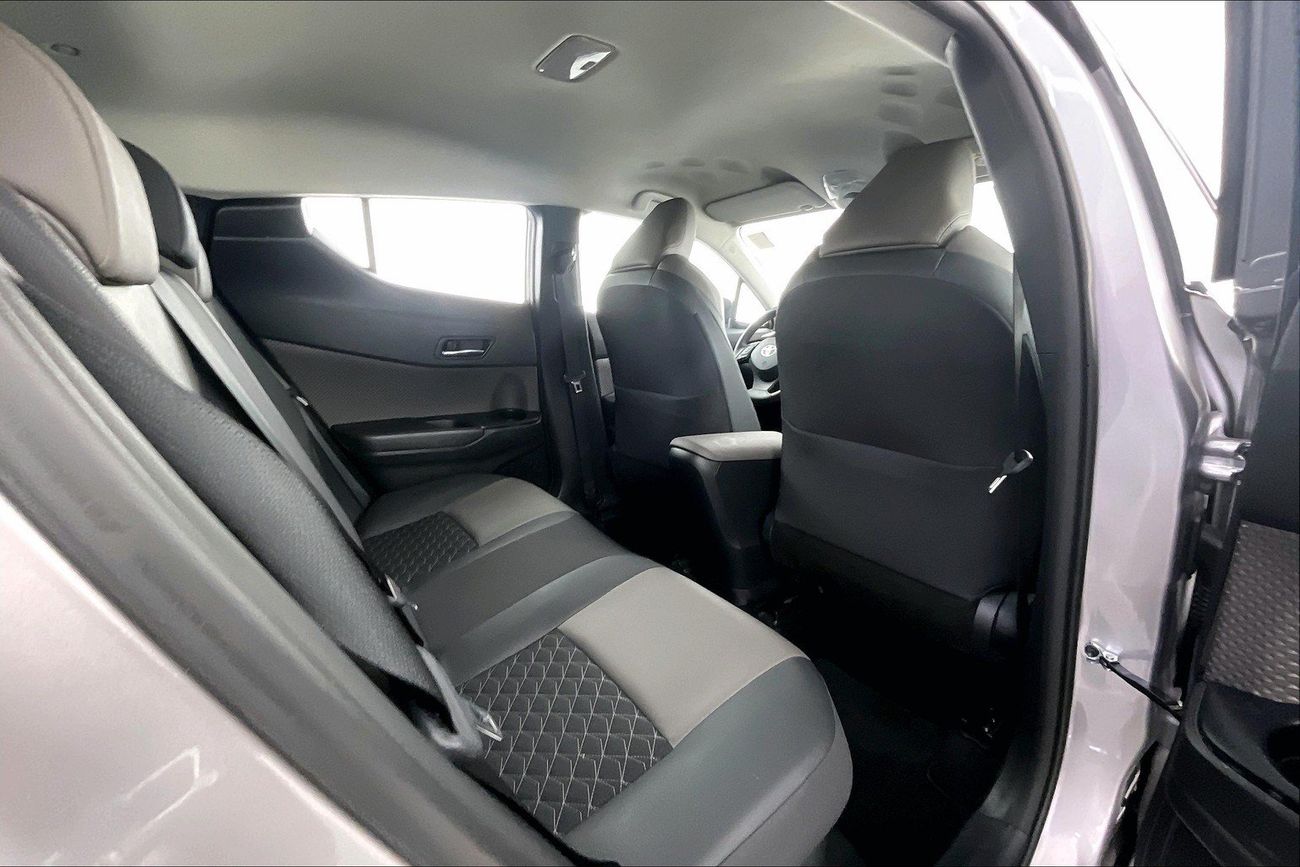 تويوتا CHR VX | شامل الضمان | 0 ﺪﻔﻋﺓ ﺃﻮﻟﻯ