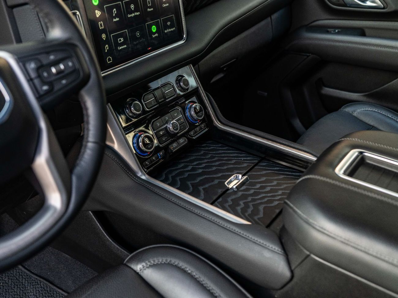 GMC Yukon 6.2 V8 Denali (AWD)