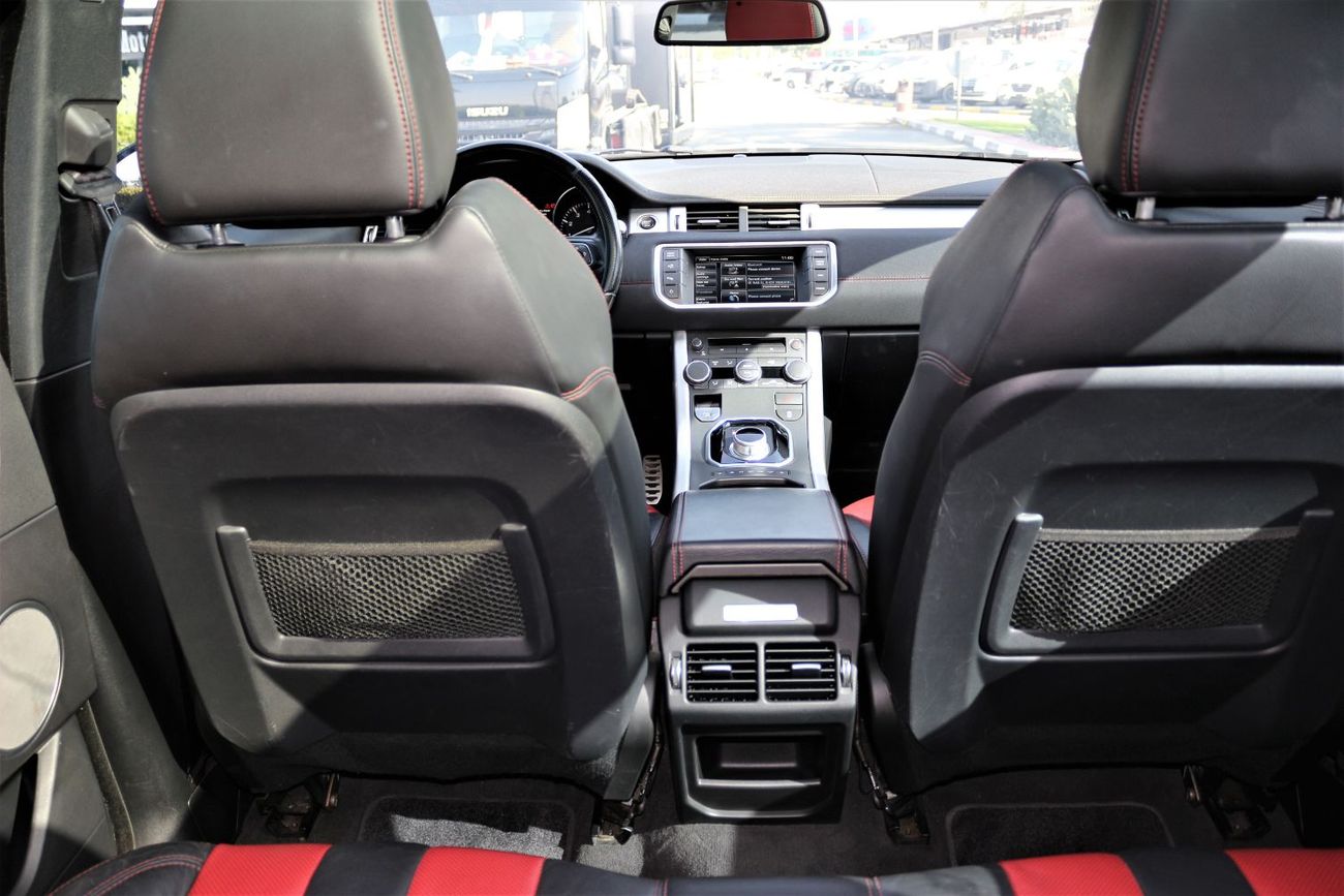 Land Rover Range Rover Evoque HSE Dynamic 2.0L (5 Door) Land Rover Range Rover Evoque 2.0T R-Dynamic S 250 PS 2014