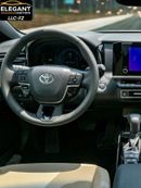 Toyota Camry CAMRY LE 2.5 hybrid