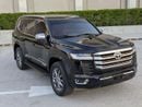 تويوتا لاند كروزر GXR Toyota landcruise 2015Model Facelifte 2025 4.0L v6 petrol Engine Colour Black push start Transmi