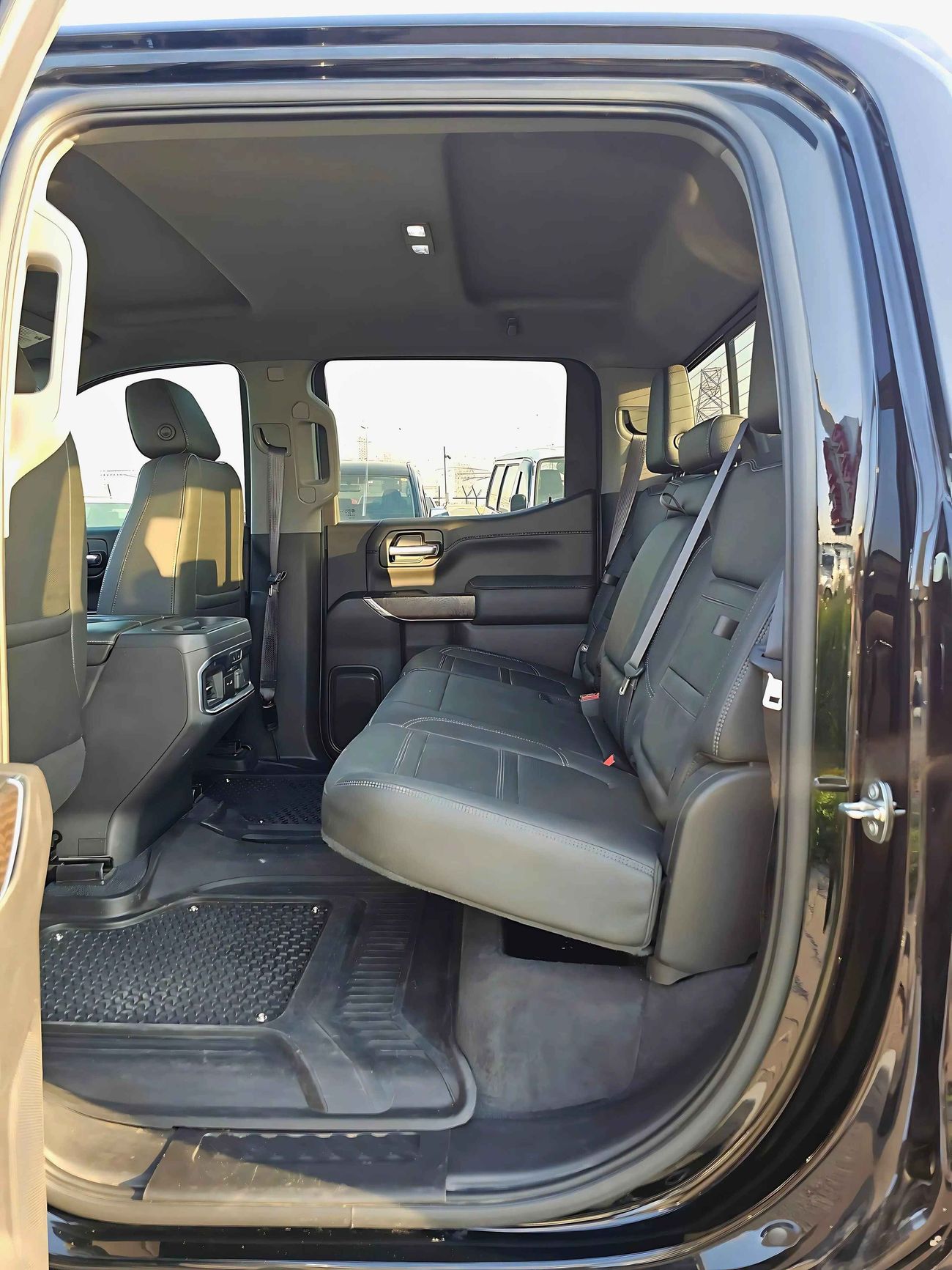 GMC Sierra K 1500 DENALI/ CLEAN TITLE/ V8 5.3L 4WD/ 1881 MONTHLY/ LOT# 15050