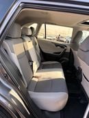 تويوتا راف ٤ XLE Full Option 2022 with sunroof, push start