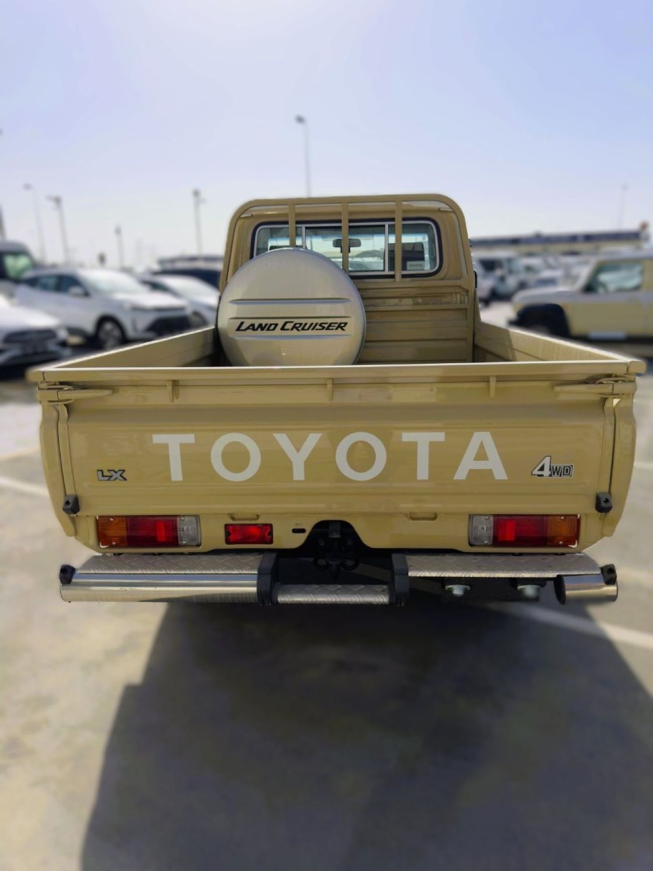 تويوتا لاند كروزر بيك آب 2024 Land Cruiser LC79 2.8L Diesel AT SC Full option