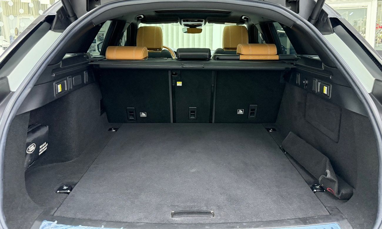 لاند روفر رينج روفر فيلار P300 R-Dynamic 2.0L