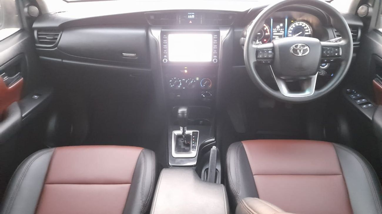 تويوتا فورتونر 4.0L VXR