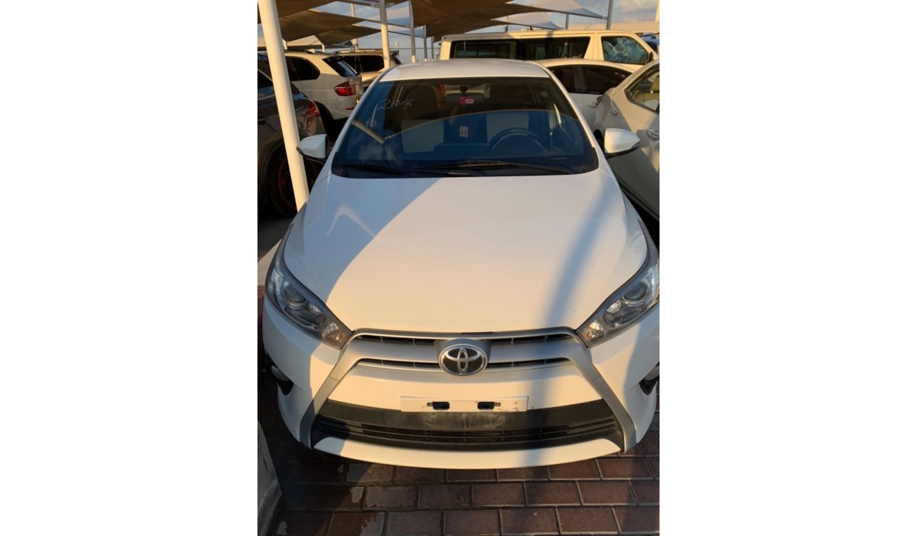 Toyota Yaris Toyota Yaris rich start full option