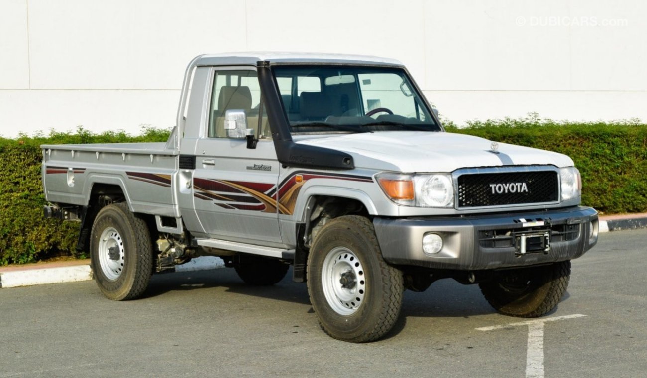 Toyota Land Cruiser Pick Up 4.0L V6 Petrol Single Cabin