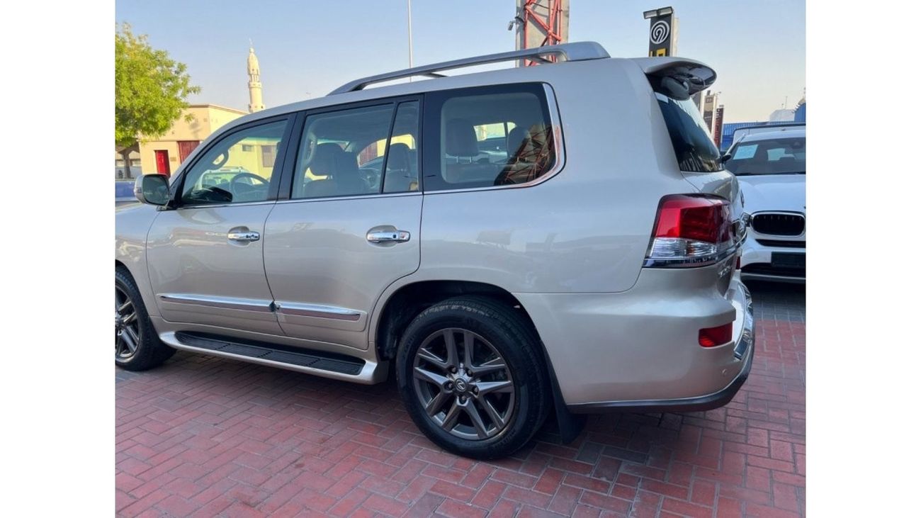 Lexus LX 570