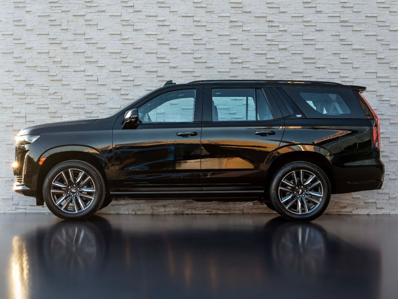 كاديلاك إسكالاد Sport 6.2L AWD