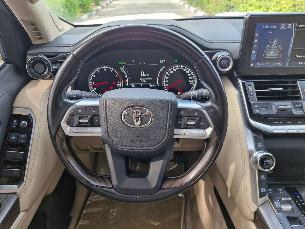 تويوتا لاند كروزر VXR 4.0L