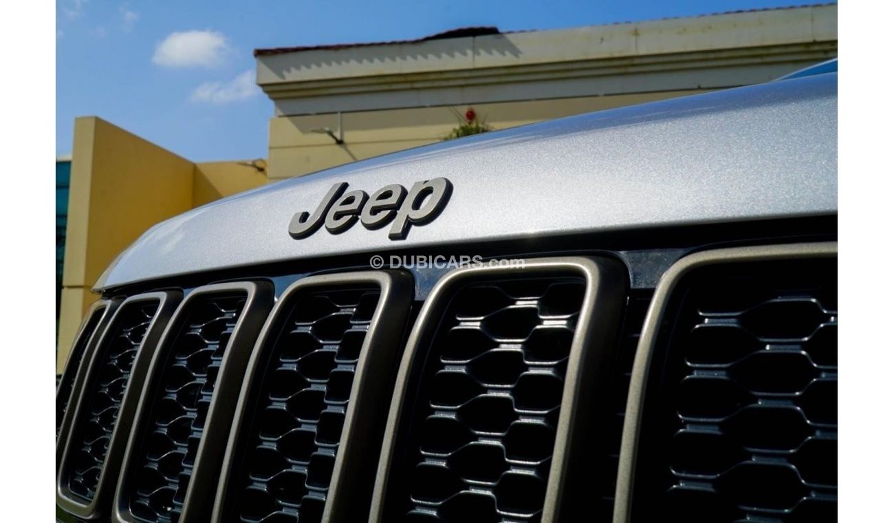 Jeep Grand Cherokee 75 Anniversary Edition WK2