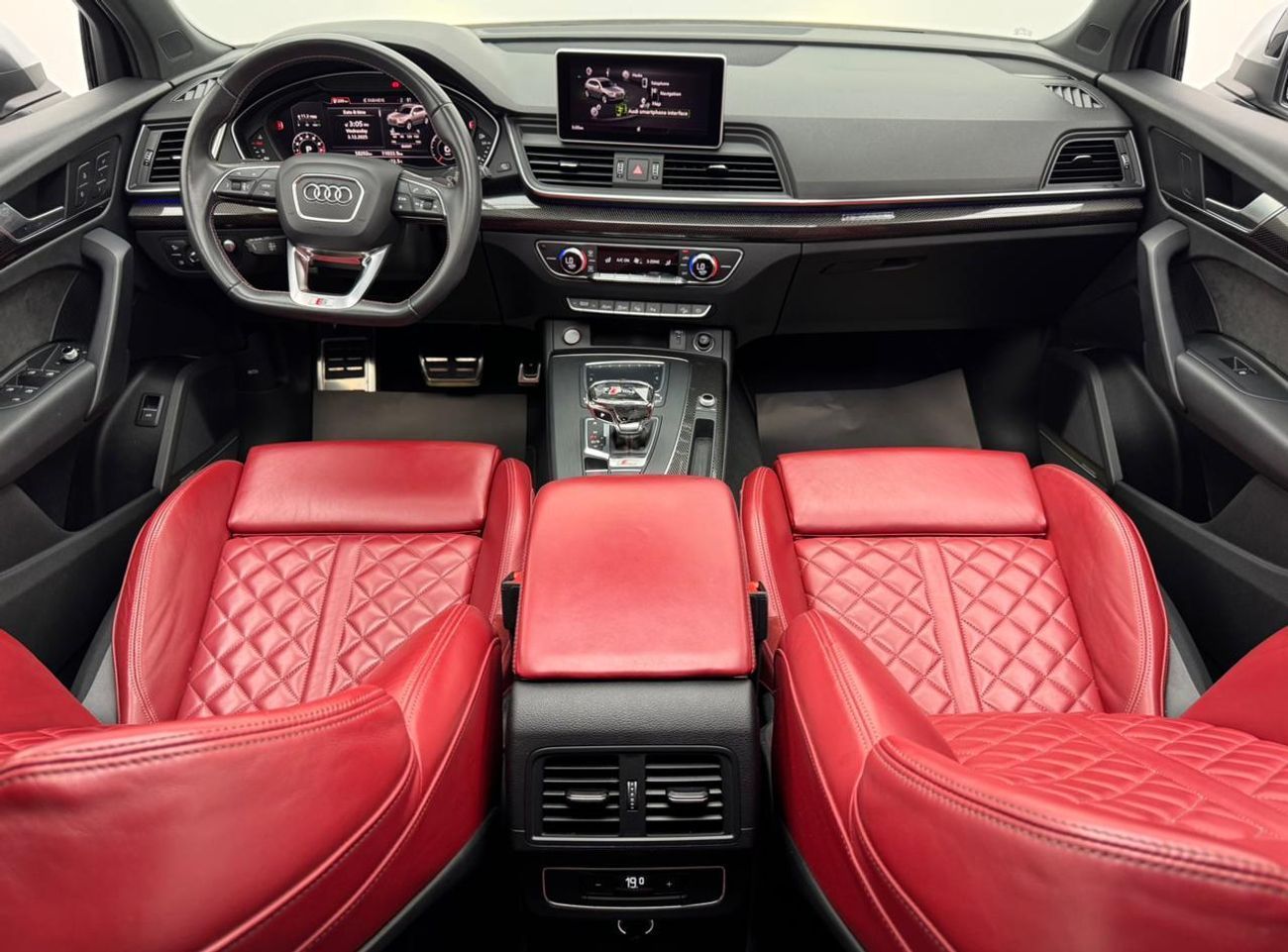 Audi SQ5 TFSI quattro 3.0L  2020 Audi SQ5 Quattro, Full Service History, 1 Year Warranty, Excellent Condition