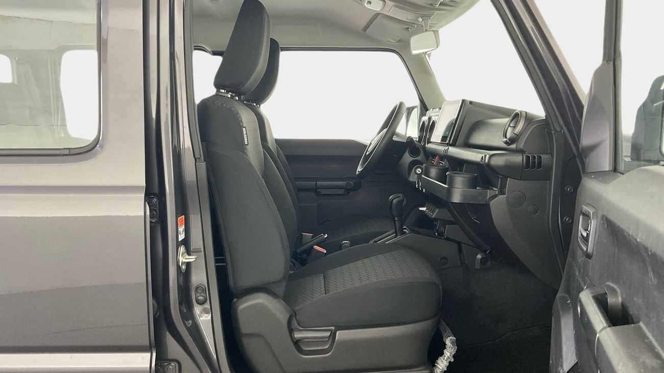 سوزوكي جيمني GLX | شامل الضمان | 0 ﺪﻔﻋﺓ ﺃﻮﻟﻯ