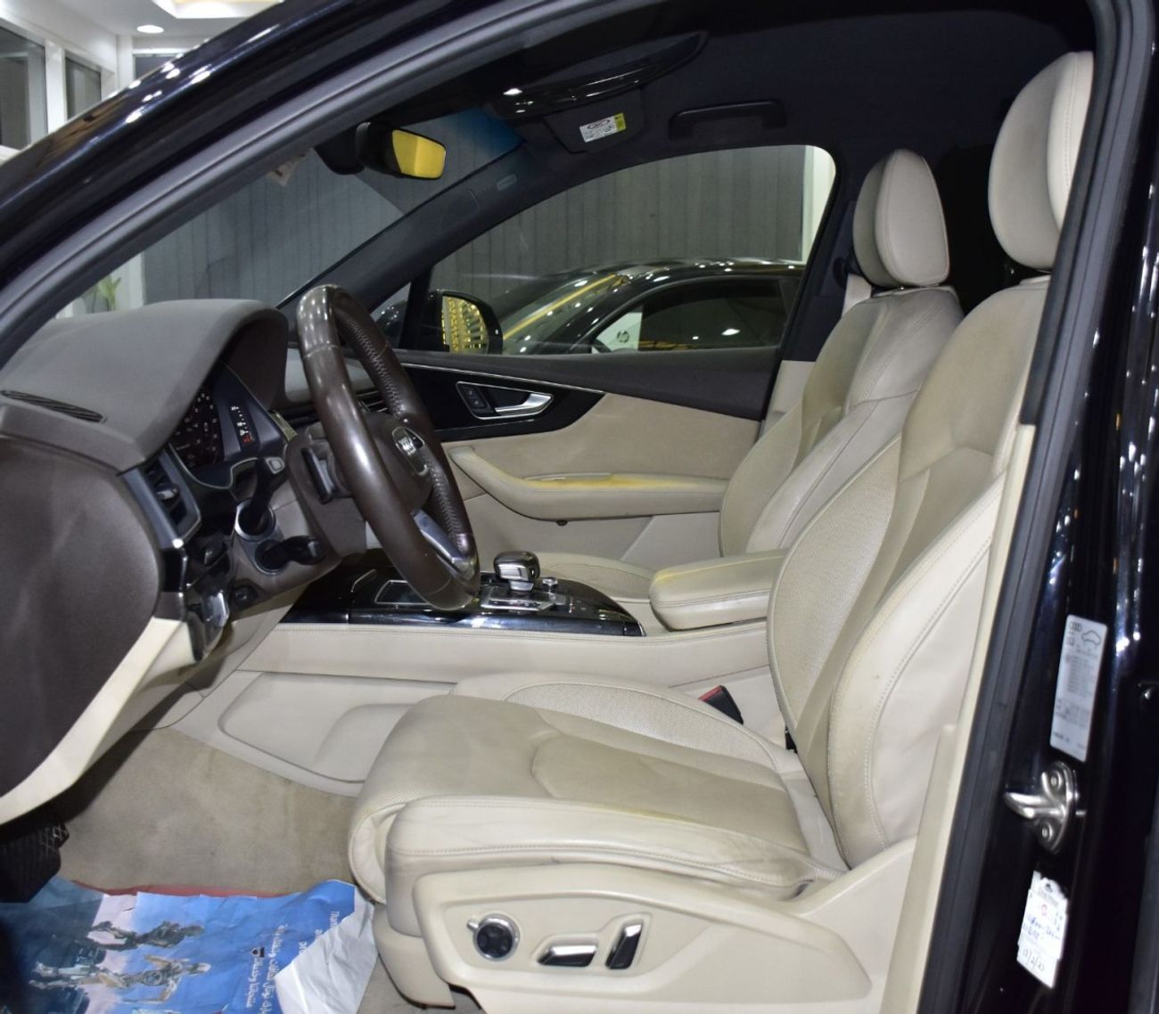 Audi Q7 EXCELLENT DEAL for our Audi Q7 TDi QUATTRO ( 2016 Model ) in Black Color European Specs