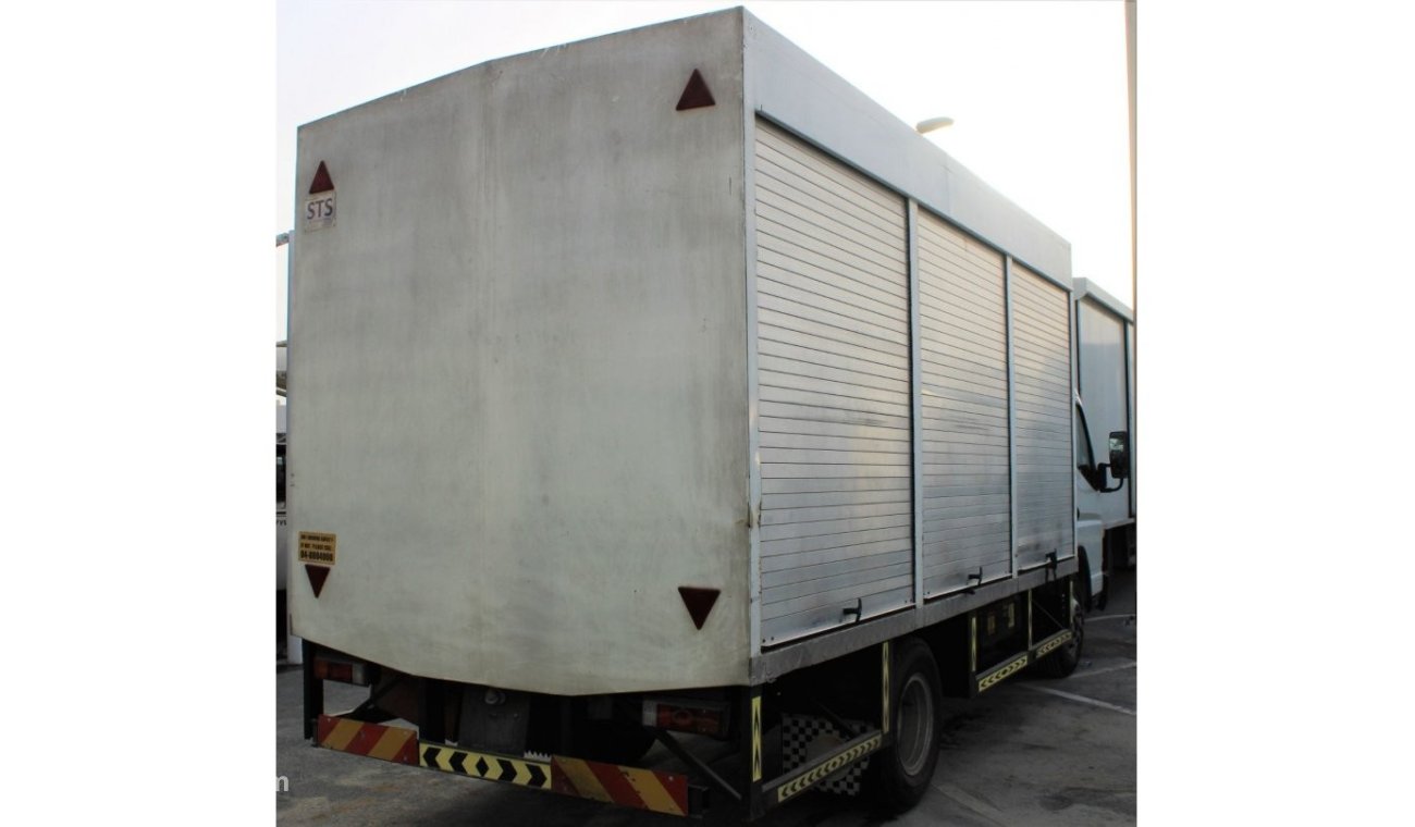 Mitsubishi Canter Mitsubishi Canter 2017 GCC, excellent condition, diesel without accidents, very clean from inside an